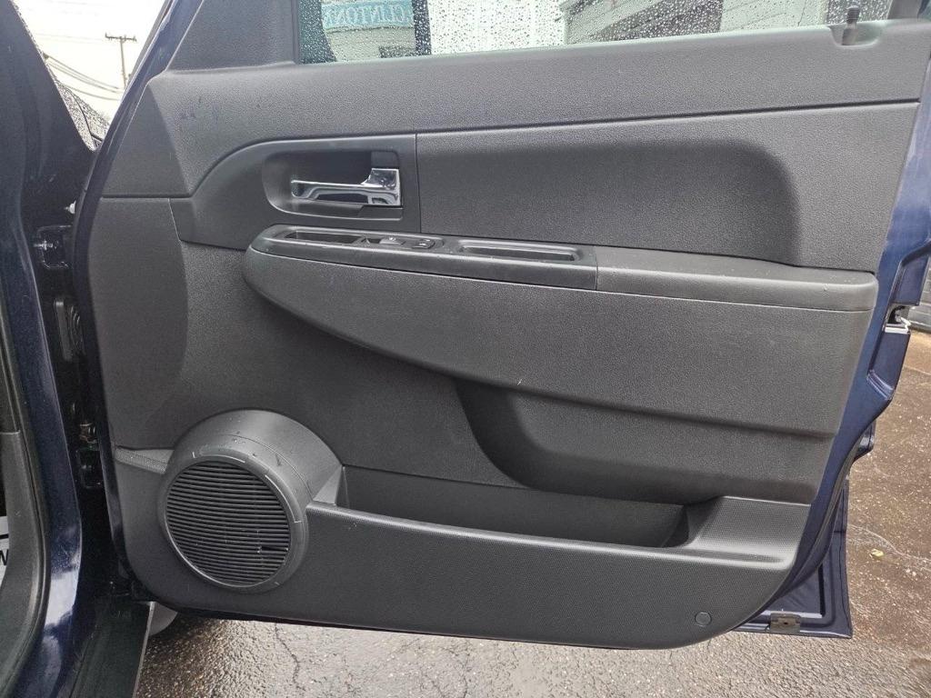 Jeep Liberty Sport 4WD 2012