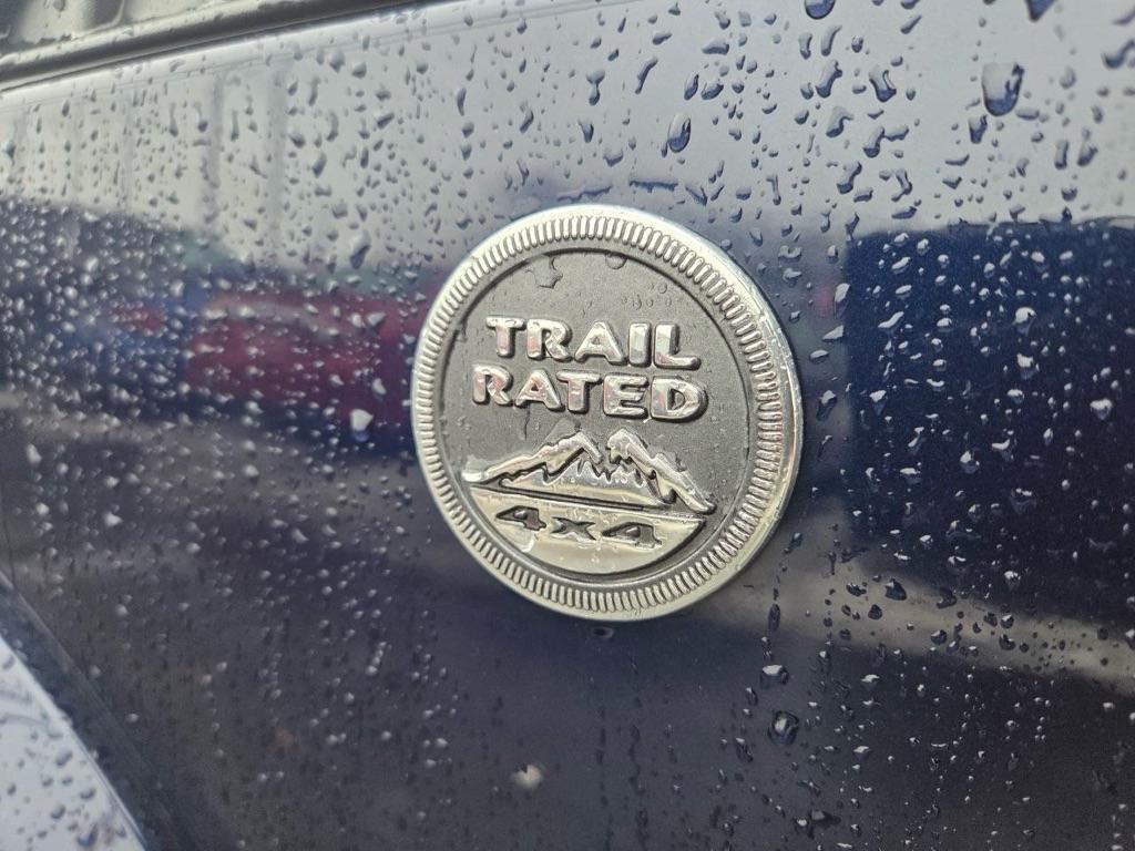 Jeep Liberty Sport 4WD 2012