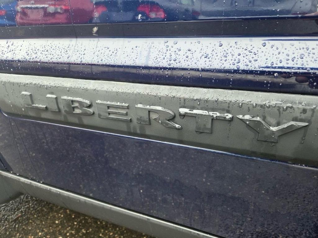 Jeep Liberty Sport 4WD 2012