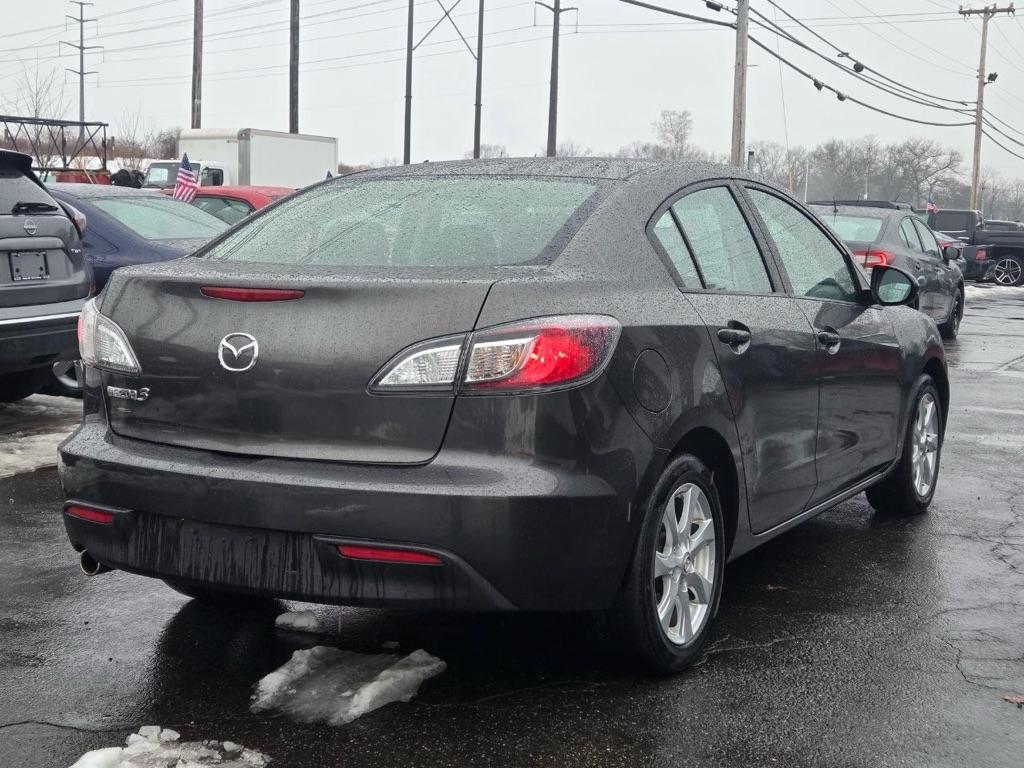 Mazda MAZDA3 i SV 4-Door 2010
