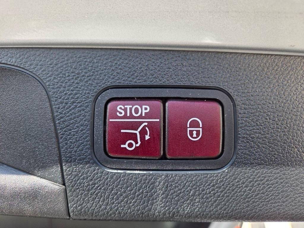 Mercedes-Benz GLC-Class GLC300 4MATIC 2017