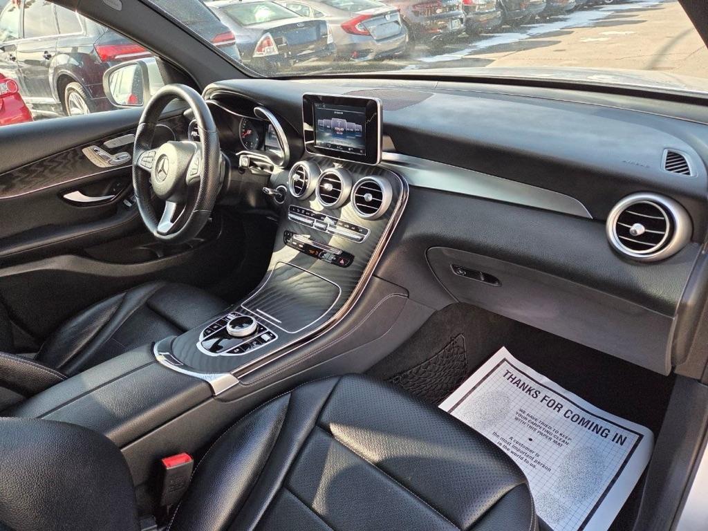 Mercedes-Benz GLC-Class GLC300 4MATIC 2017