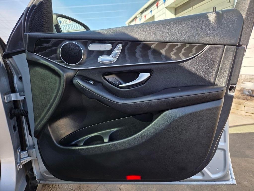 Mercedes-Benz GLC-Class GLC300 4MATIC 2017