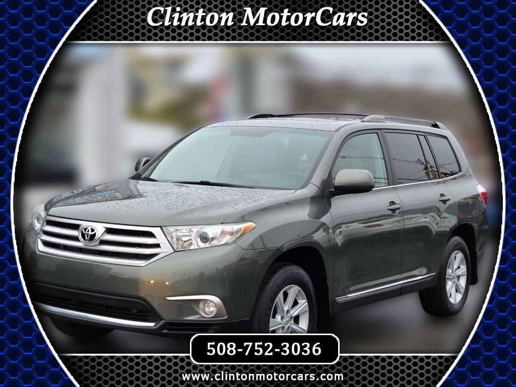 Toyota Highlander Base 4WD 2012