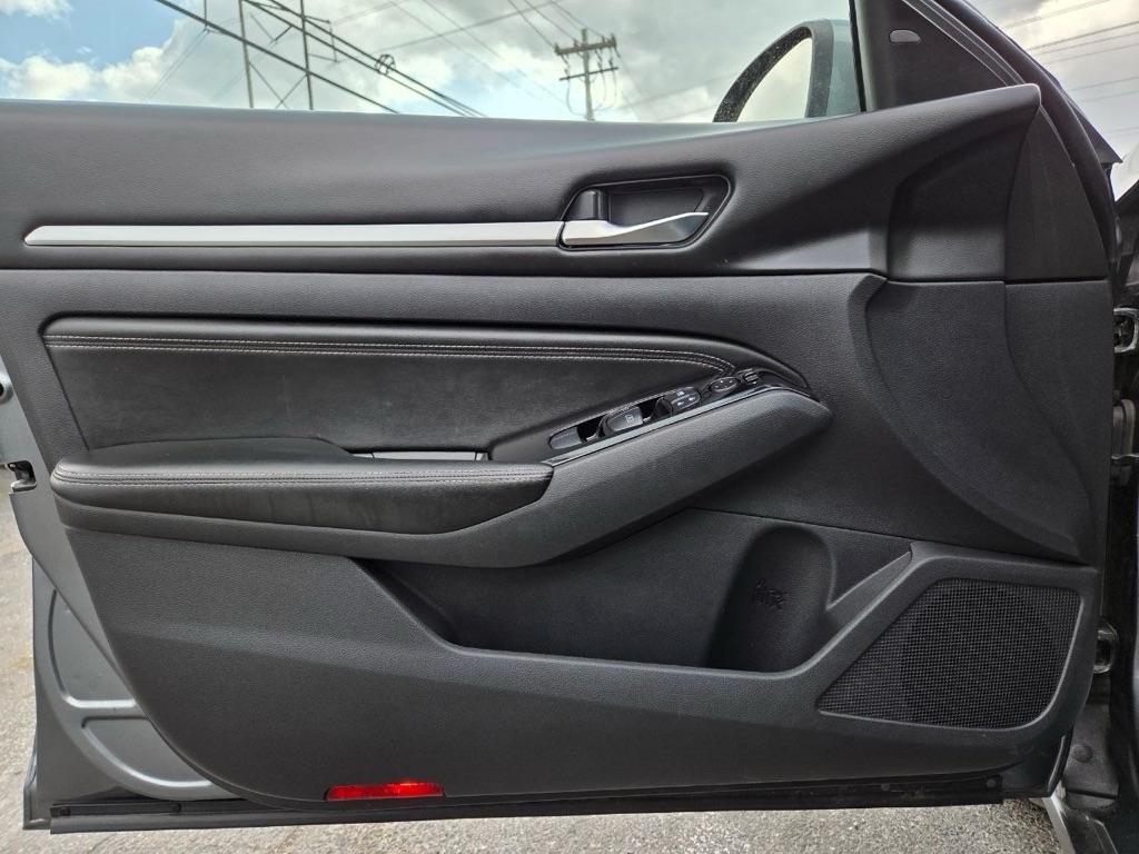 Nissan Altima 2.5 SL AWD 2020