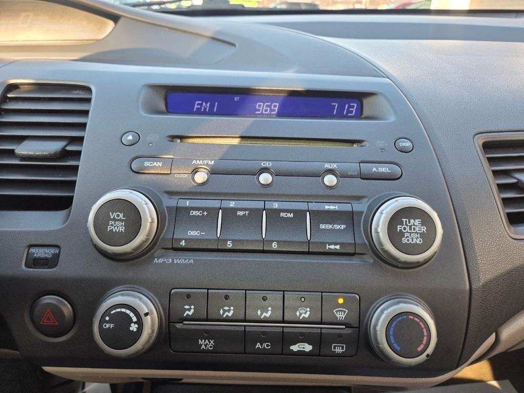 Honda Civic EX Sedan 5-Speed AT 2009