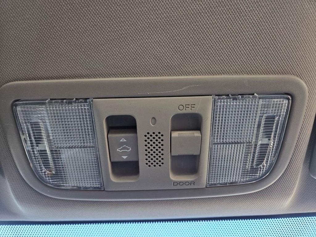 Honda Civic EX Sedan 5-Speed AT 2009