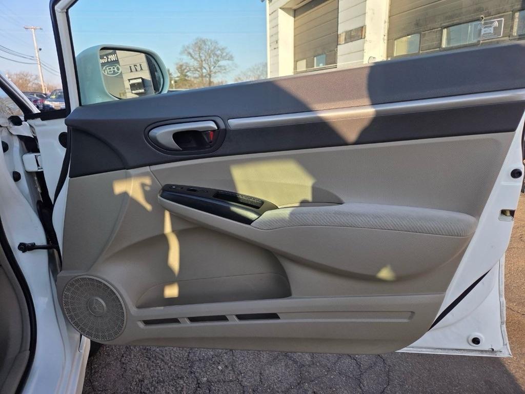 Honda Civic EX Sedan 5-Speed AT 2009