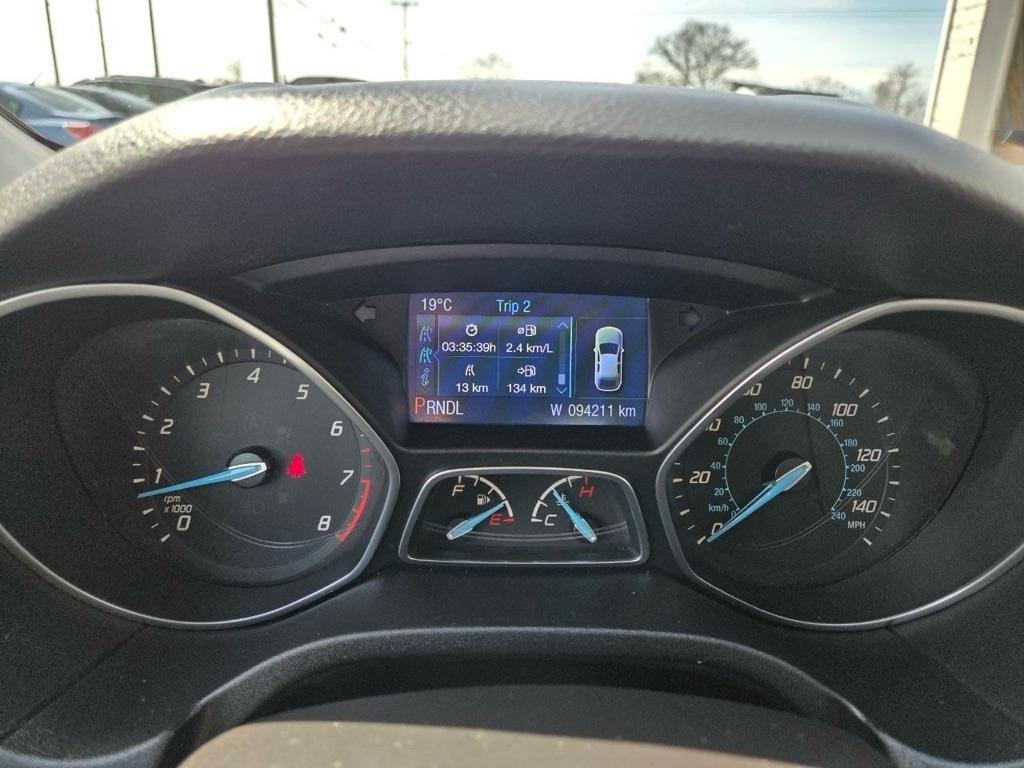 Ford Focus SE Sedan 2014