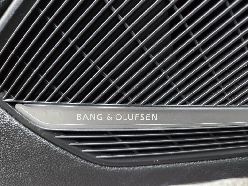 Audi A4 2.0T Prestige quattro Sedan 2017