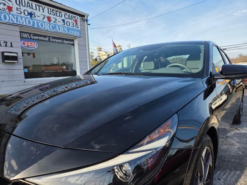 Hyundai Elantra SEL 2023