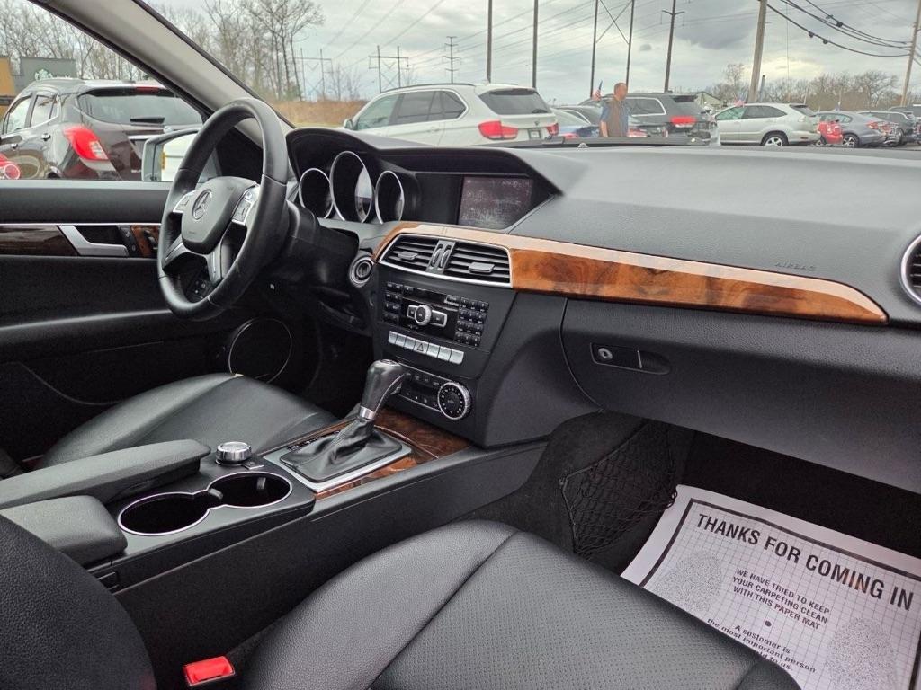 Mercedes-Benz C-Class C300 4MATIC Sport Sedan 2013