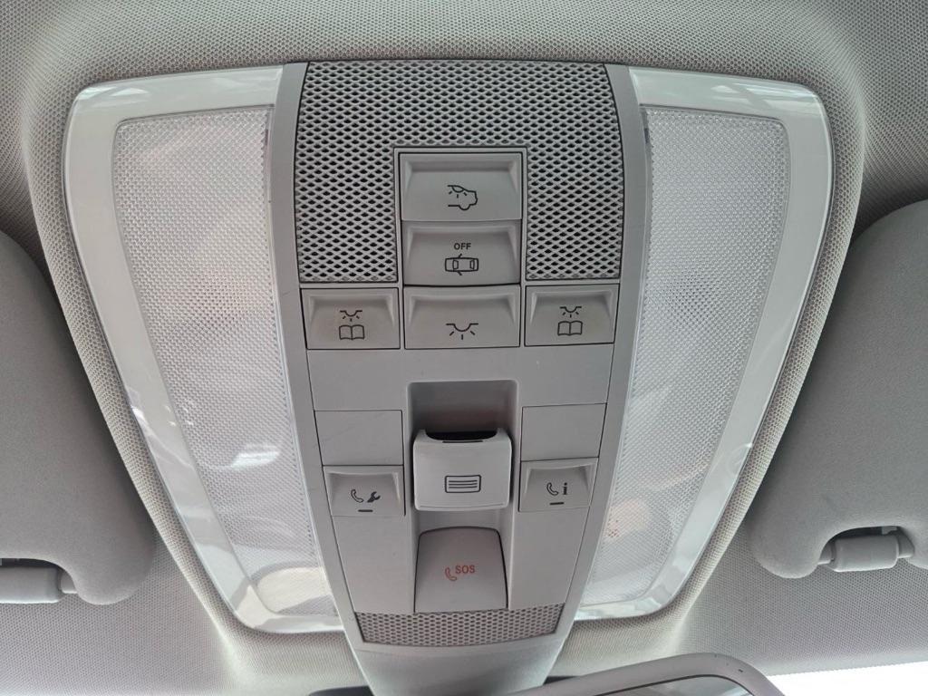 Mercedes-Benz C-Class C300 4MATIC Sport Sedan 2013