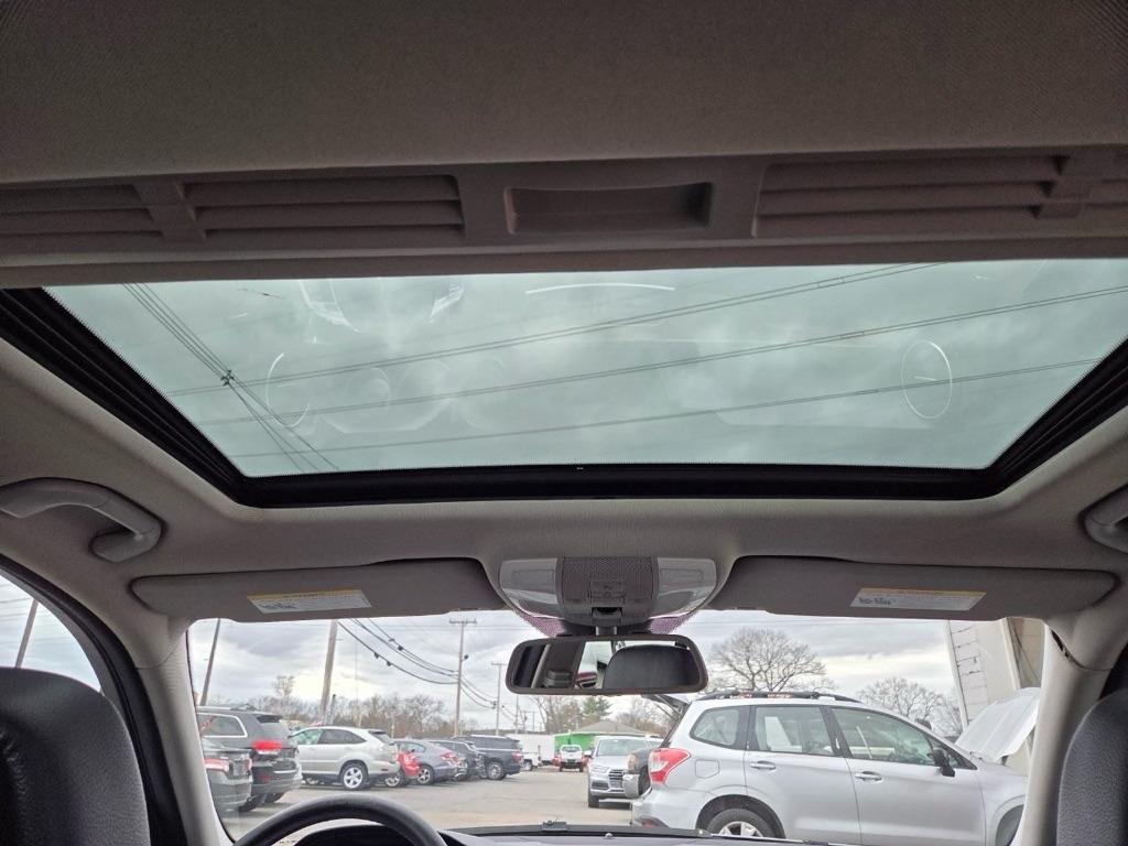 Mercedes-Benz C-Class C300 4MATIC Sport Sedan 2013