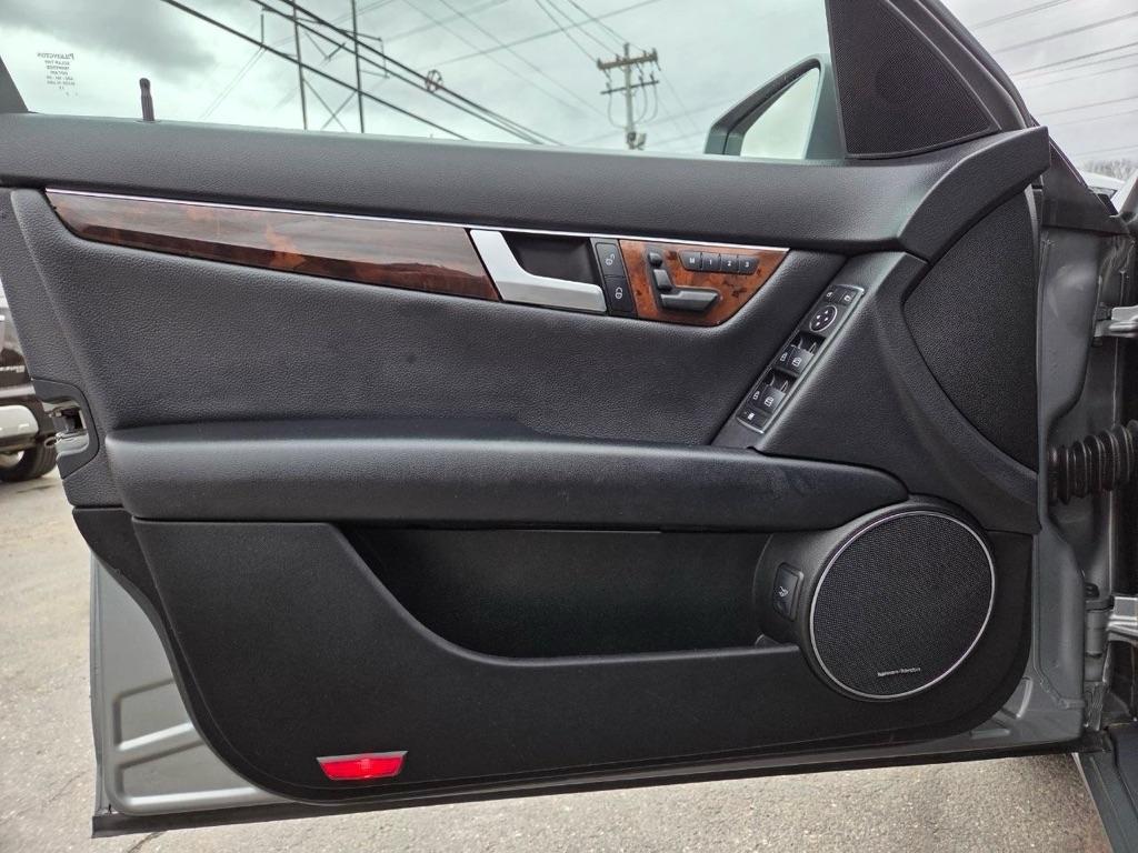 Mercedes-Benz C-Class C300 4MATIC Sport Sedan 2013