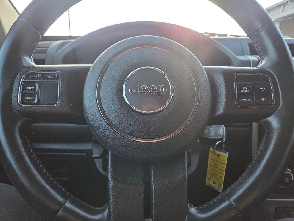 Jeep Liberty Sport 4WD 2012