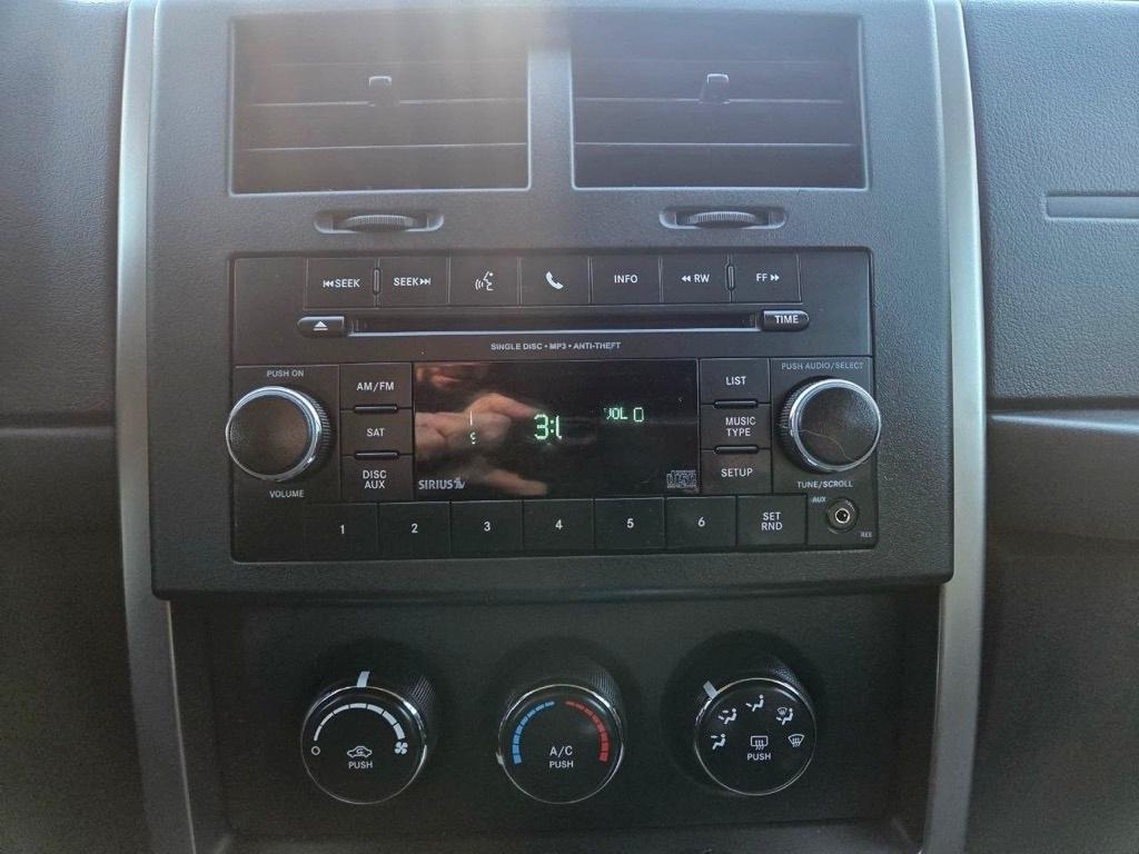 Jeep Liberty Sport 4WD 2012