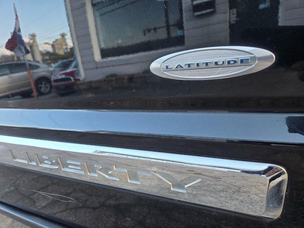 Jeep Liberty Sport 4WD 2012