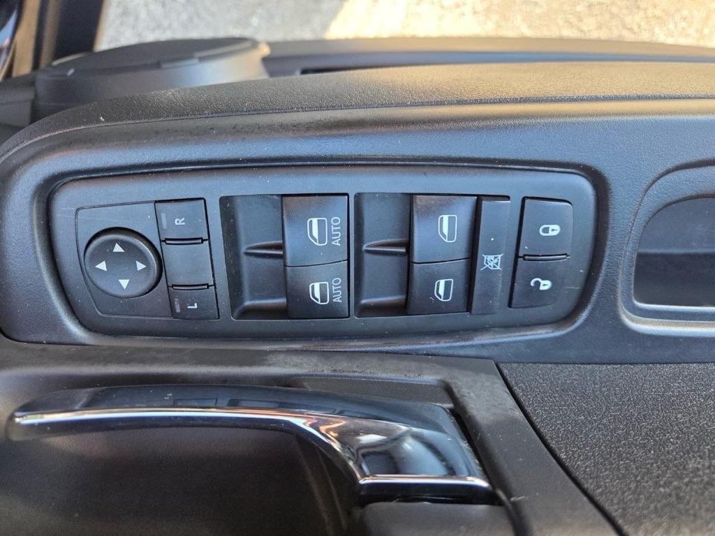 Jeep Liberty Sport 4WD 2012