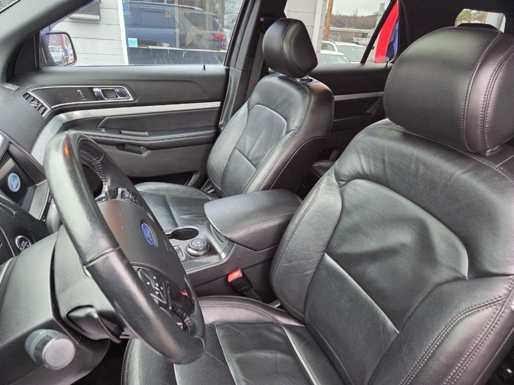 Ford Explorer XLT 4WD 2017