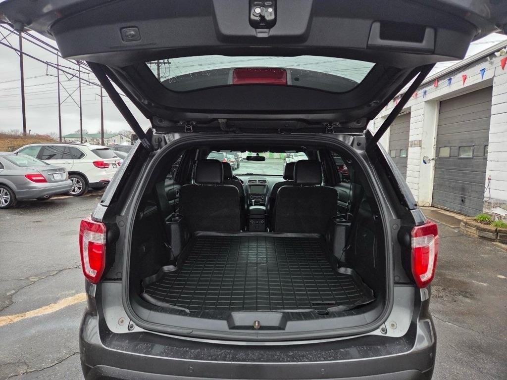 Ford Explorer XLT 4WD 2017