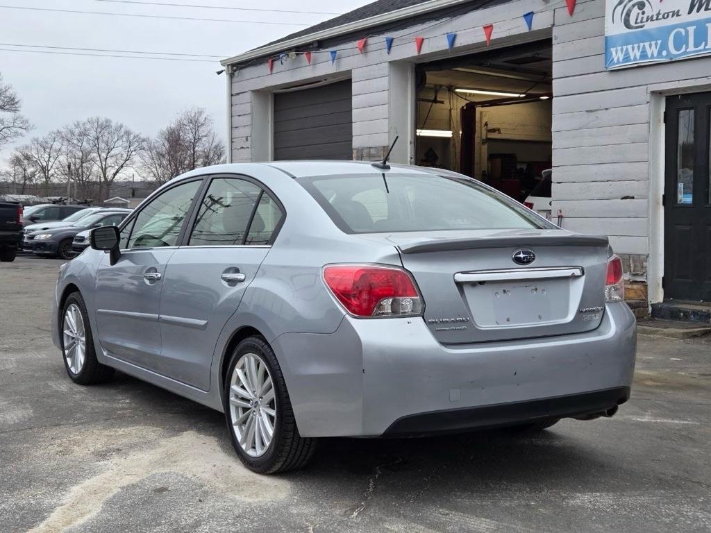 Subaru Impreza 2.0i Limited PZEV 4-Door 2015