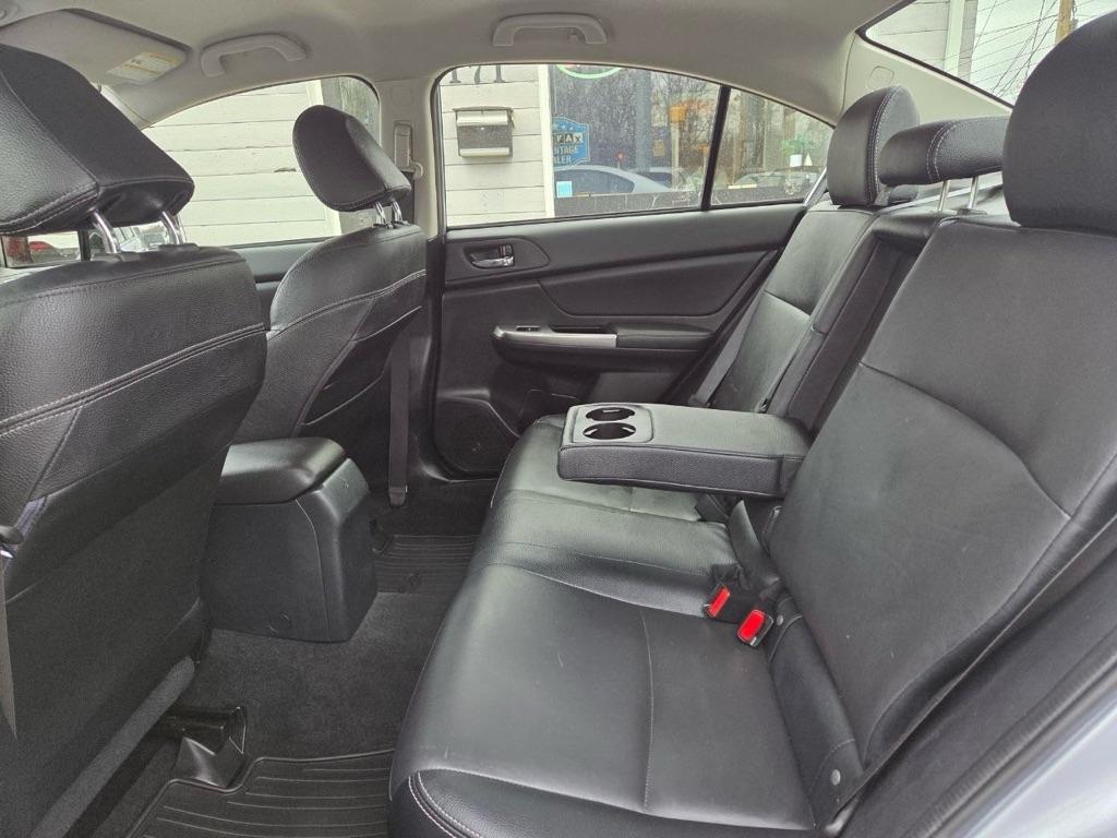 Subaru Impreza 2.0i Limited PZEV 4-Door 2015