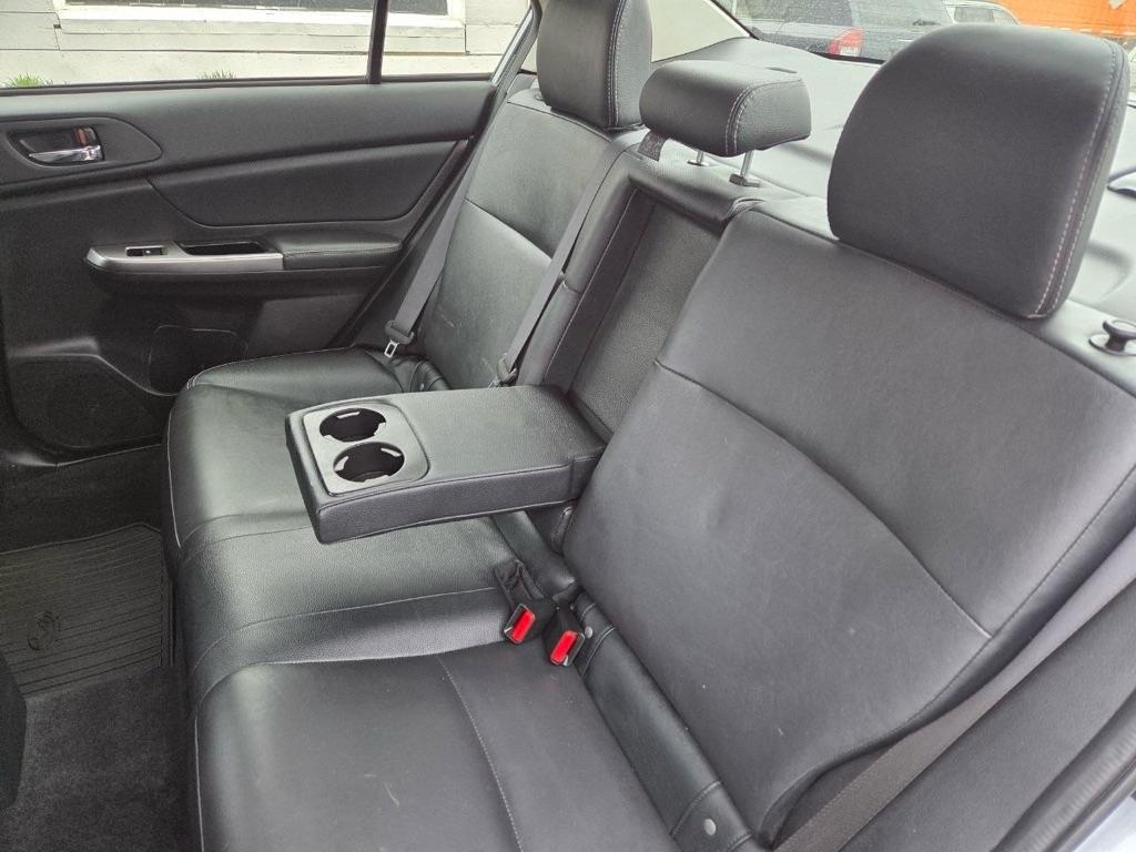 Subaru Impreza 2.0i Limited PZEV 4-Door 2015