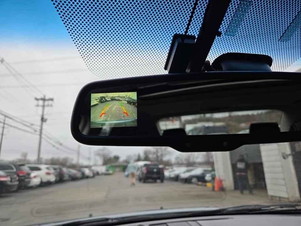 Ford Fusion Hybrid Sedan 2012