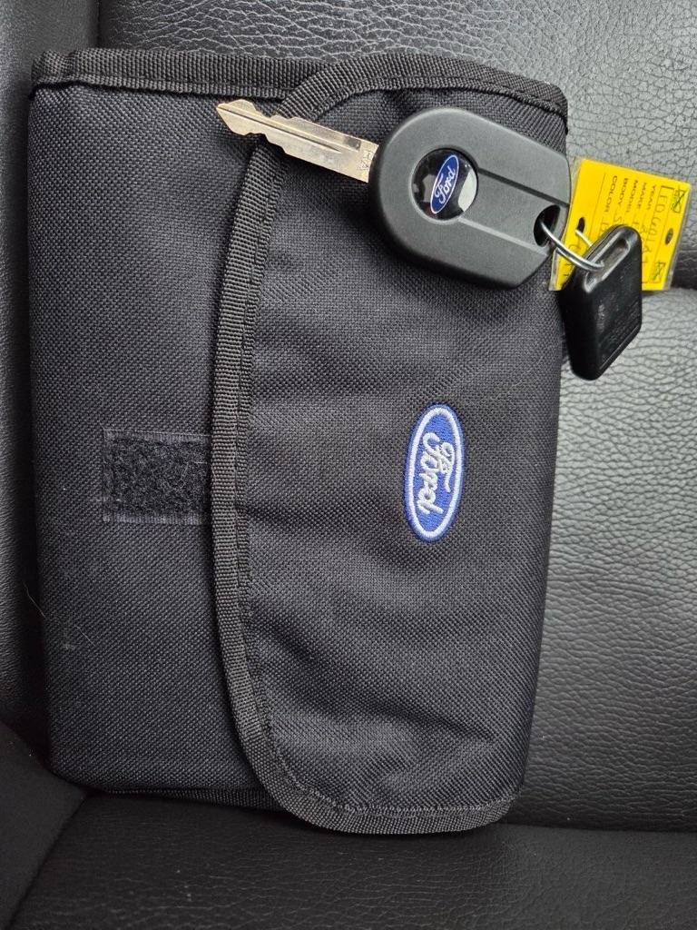 Ford Fusion Hybrid Sedan 2012