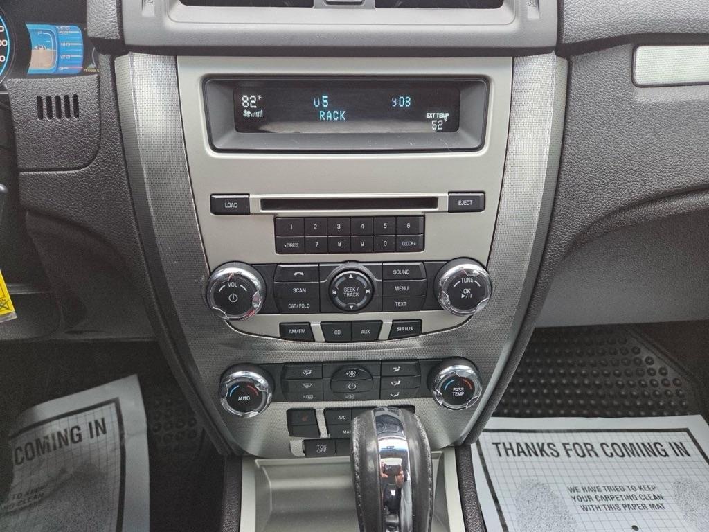 Ford Fusion Hybrid Sedan 2012