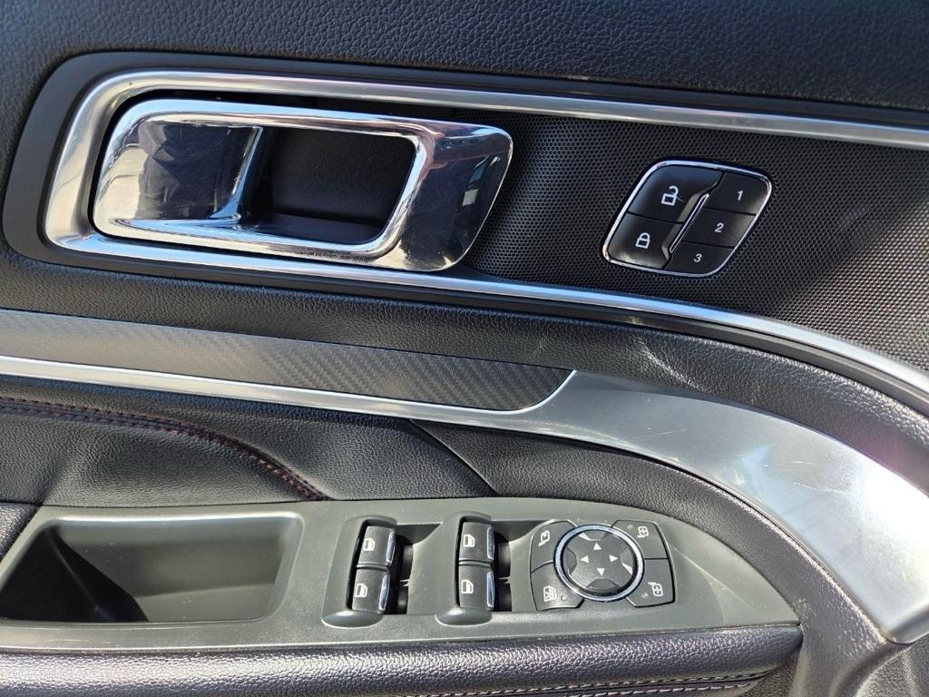 Ford Explorer Sport 4WD 2016