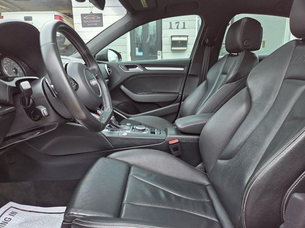 Audi S3 2.0T Premium Plus quattro 2016