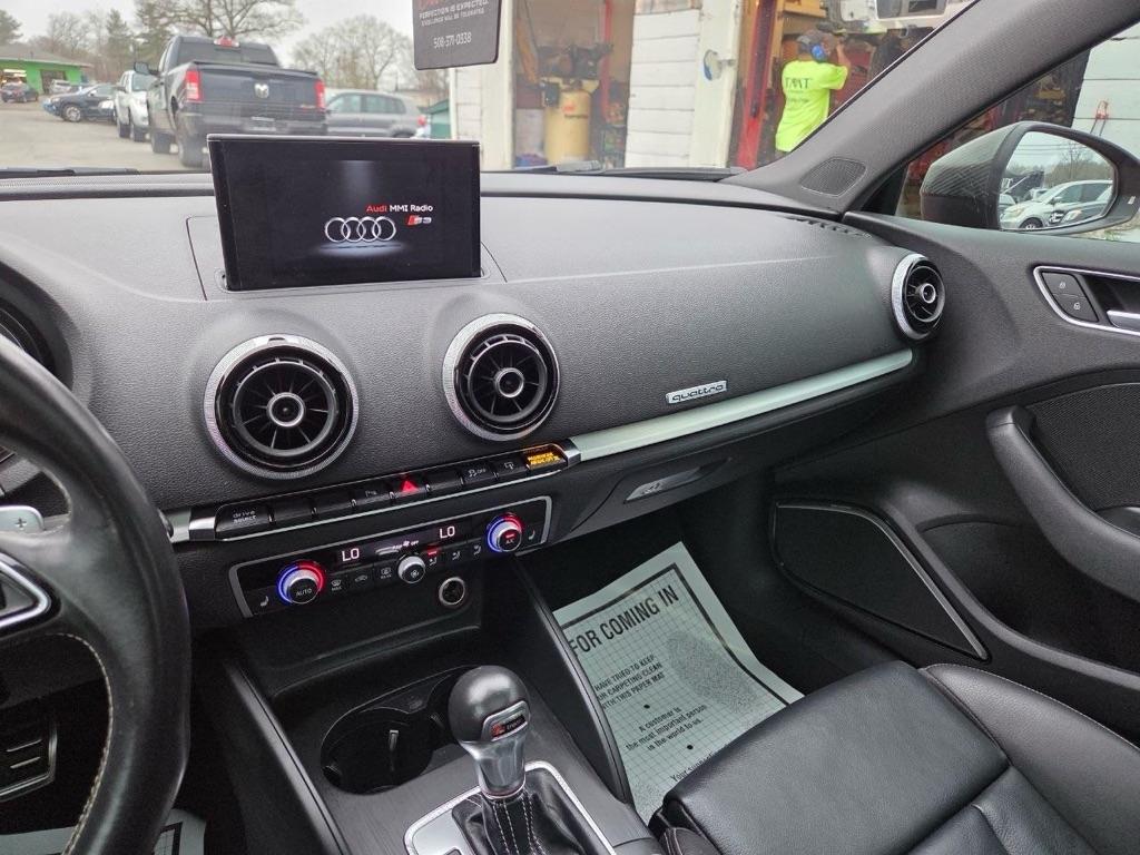 Audi S3 2.0T Premium Plus quattro 2016