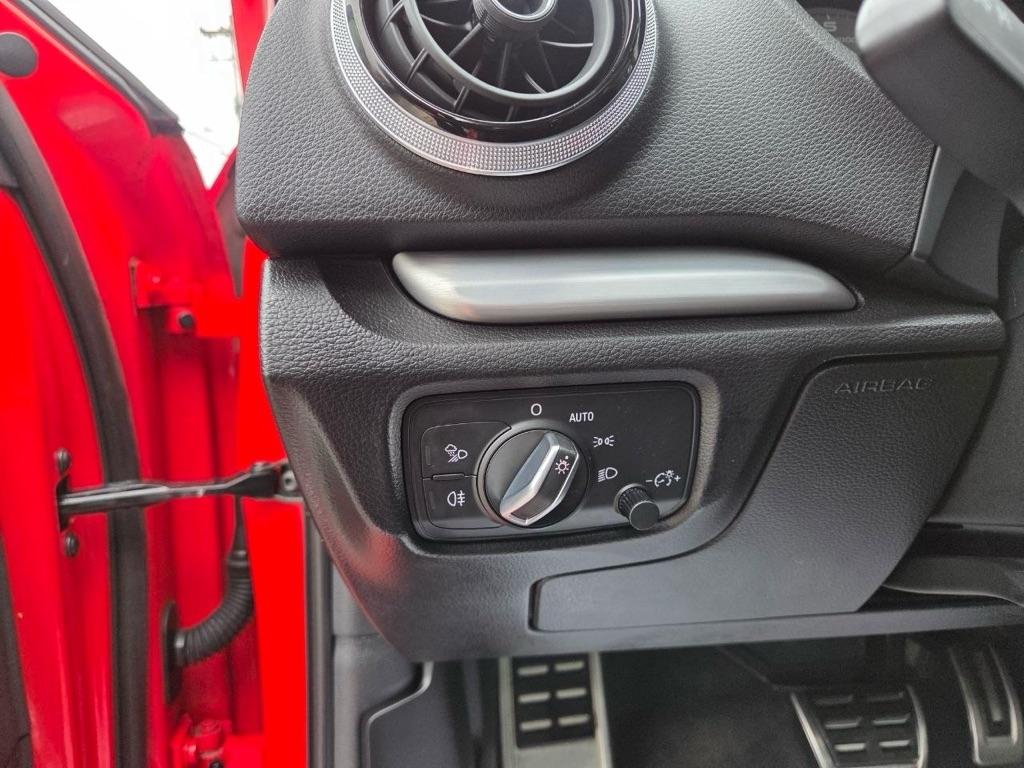 Audi S3 2.0T Premium Plus quattro 2016