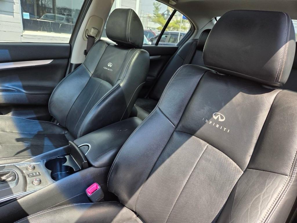 Infiniti G Sedan 37x AWD 2013