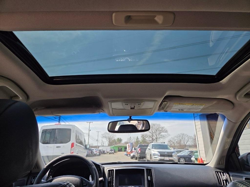 Infiniti G Sedan 37x AWD 2013