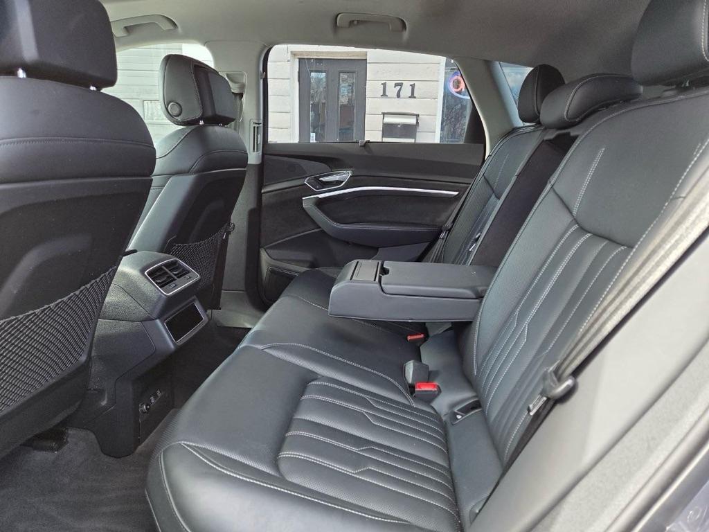 Audi E-Tron Prestige quattro 2019