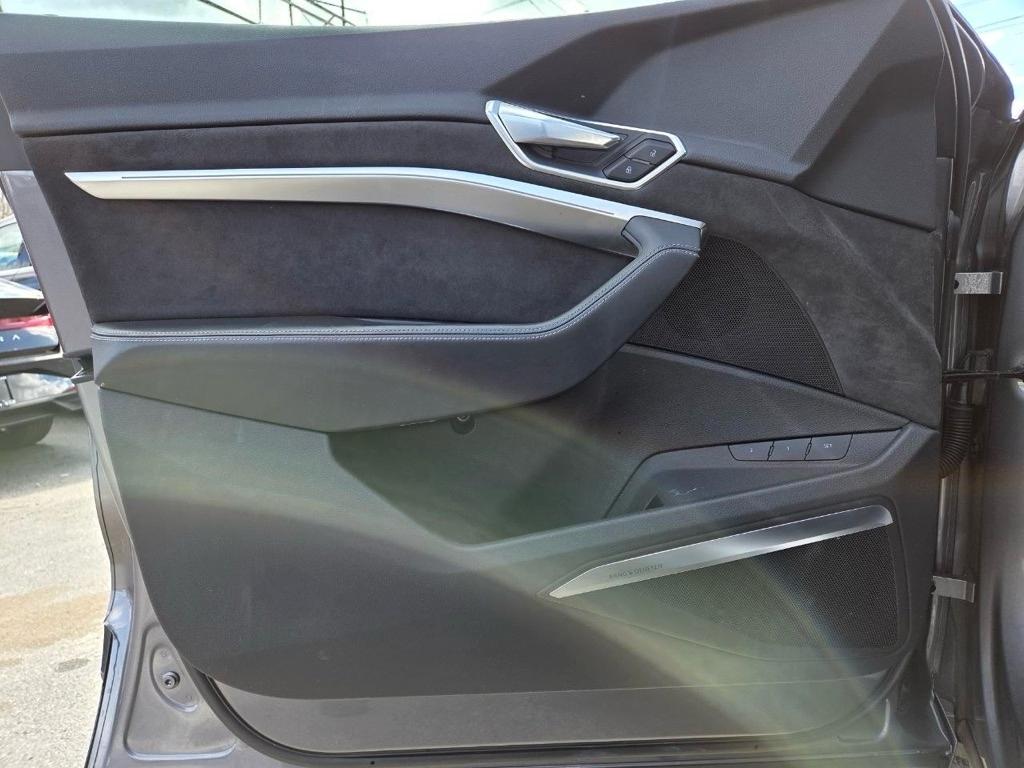 Audi E-Tron Prestige quattro 2019