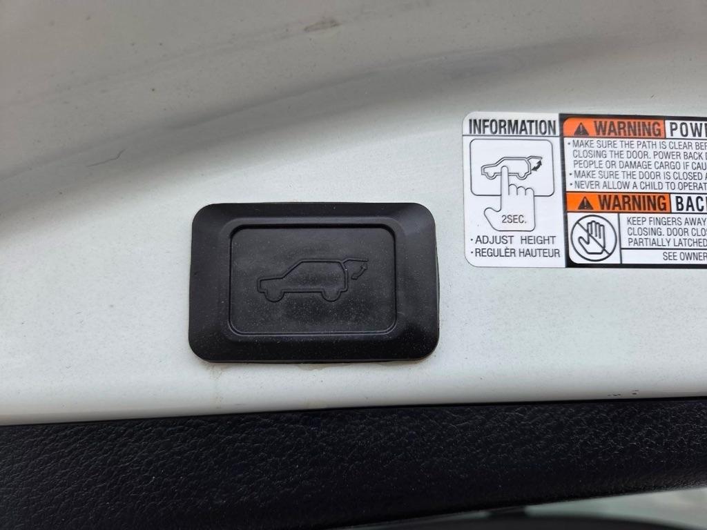 Toyota RAV4 Limited AWD 2014