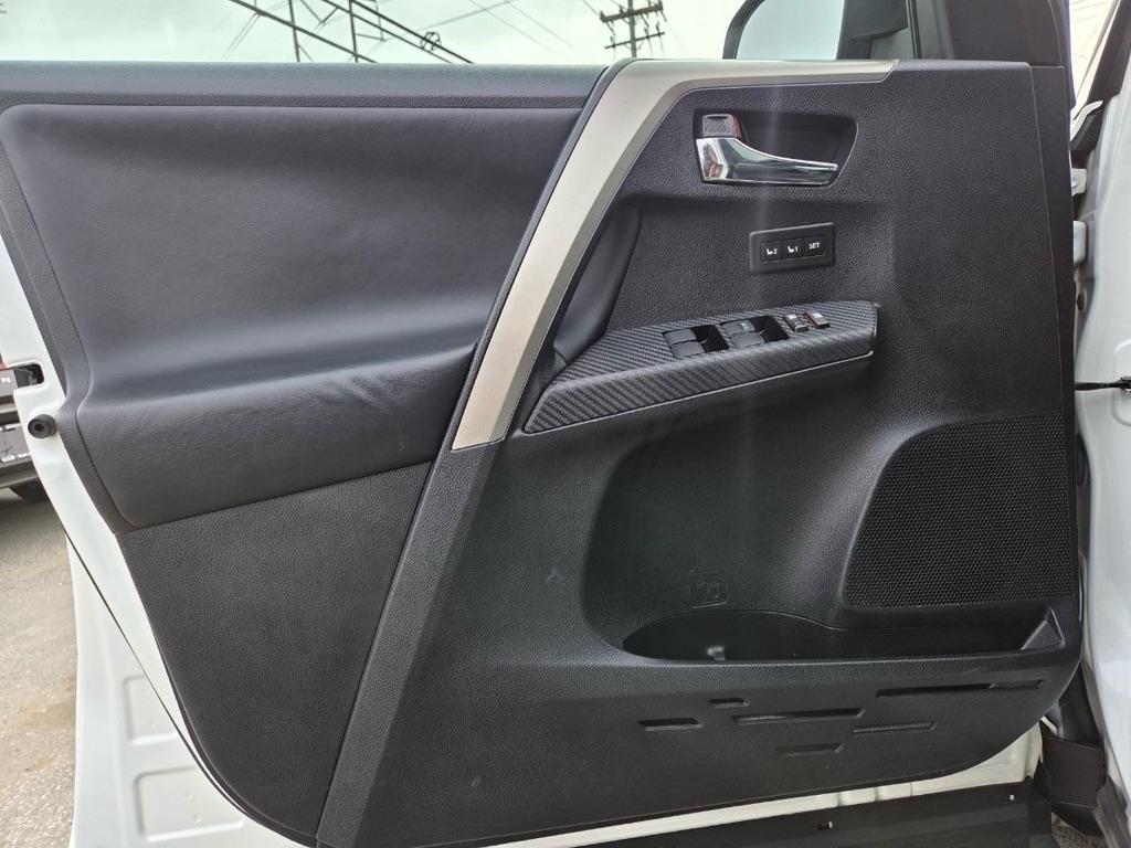 Toyota RAV4 Limited AWD 2014