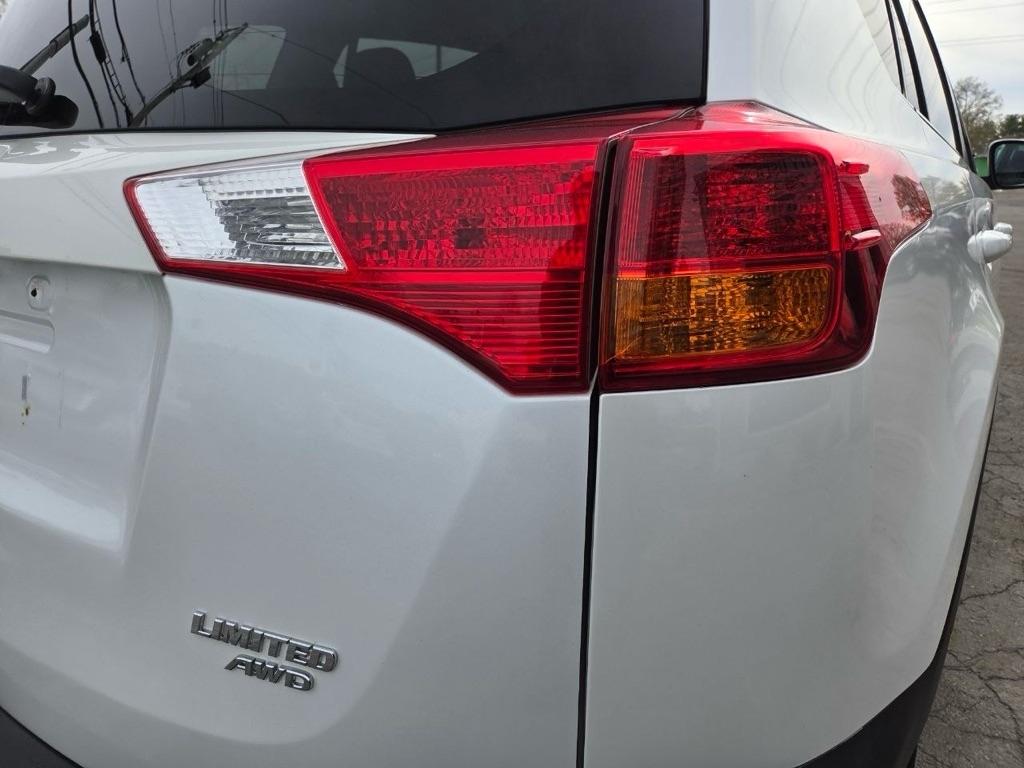 Toyota RAV4 Limited AWD 2014