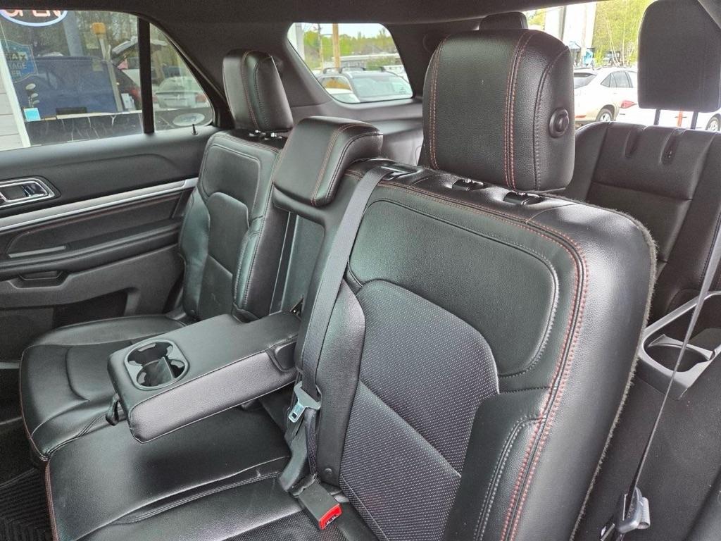 Ford Explorer Sport 4WD 2016