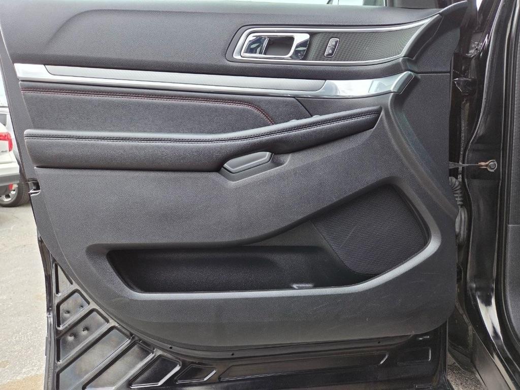 Ford Explorer Sport 4WD 2016