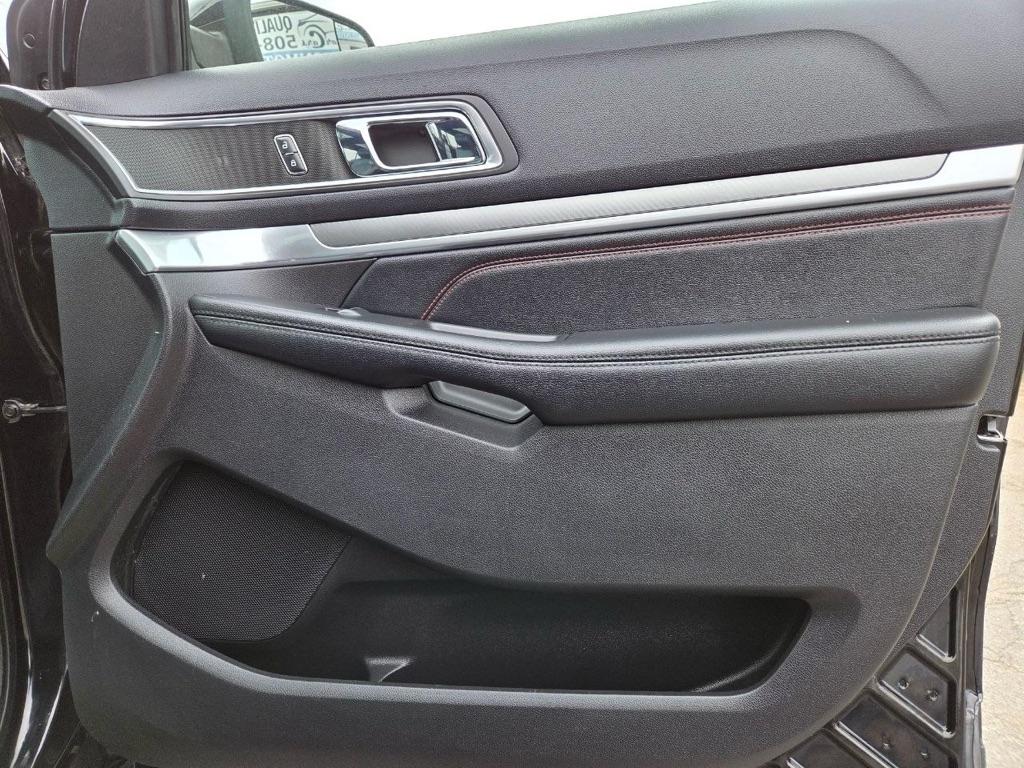 Ford Explorer Sport 4WD 2016