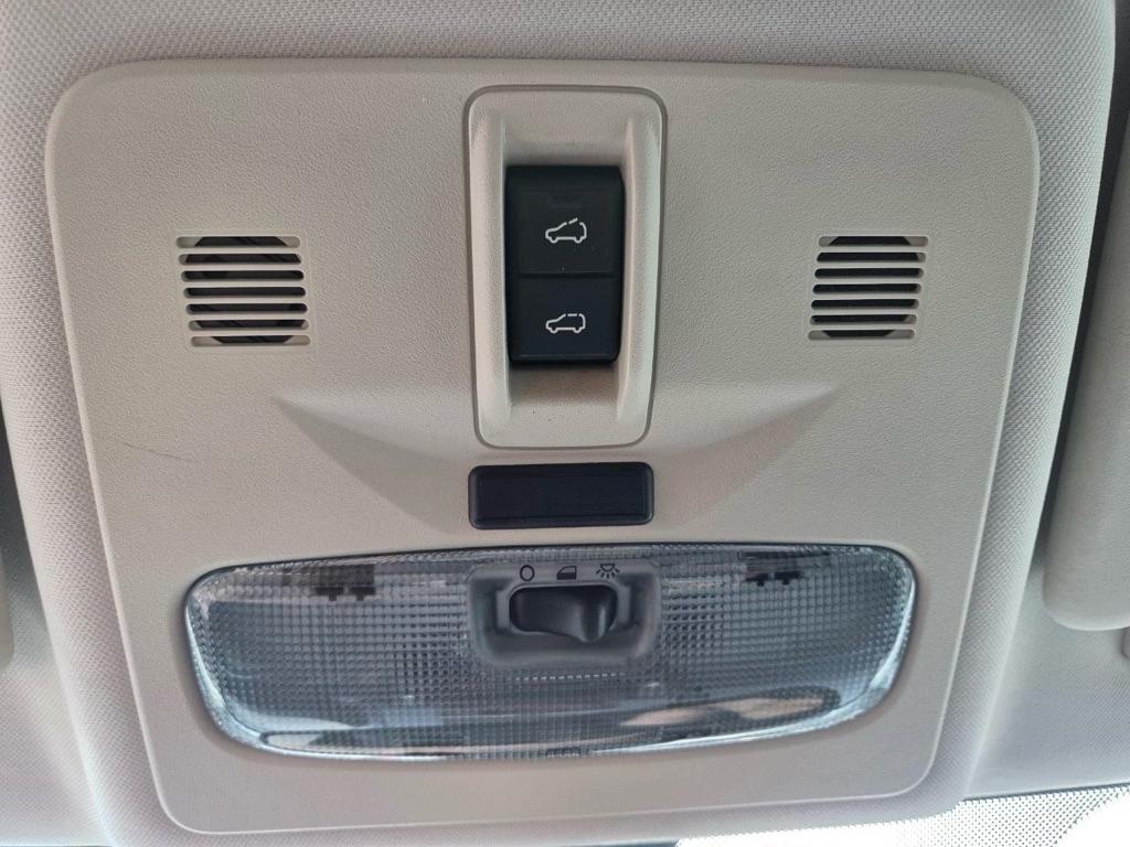 Land Rover LR2 HSE 2011