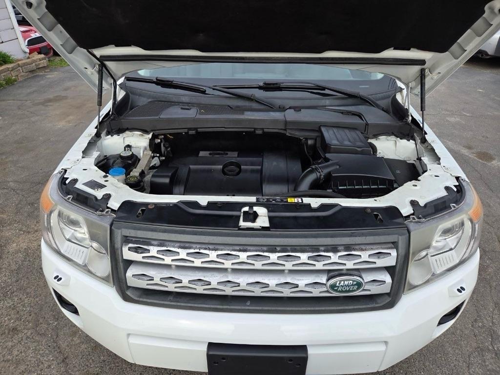 Land Rover LR2 HSE 2011