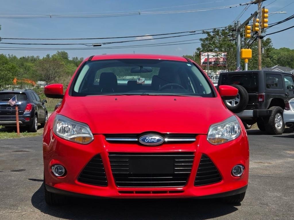 Ford Focus SE Sedan 2012