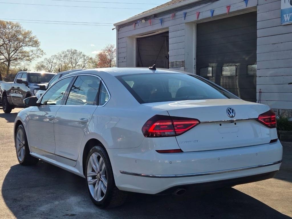 Volkswagen Passat SEL Premium 6A 2017