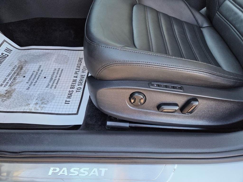 Volkswagen Passat SEL Premium 6A 2017